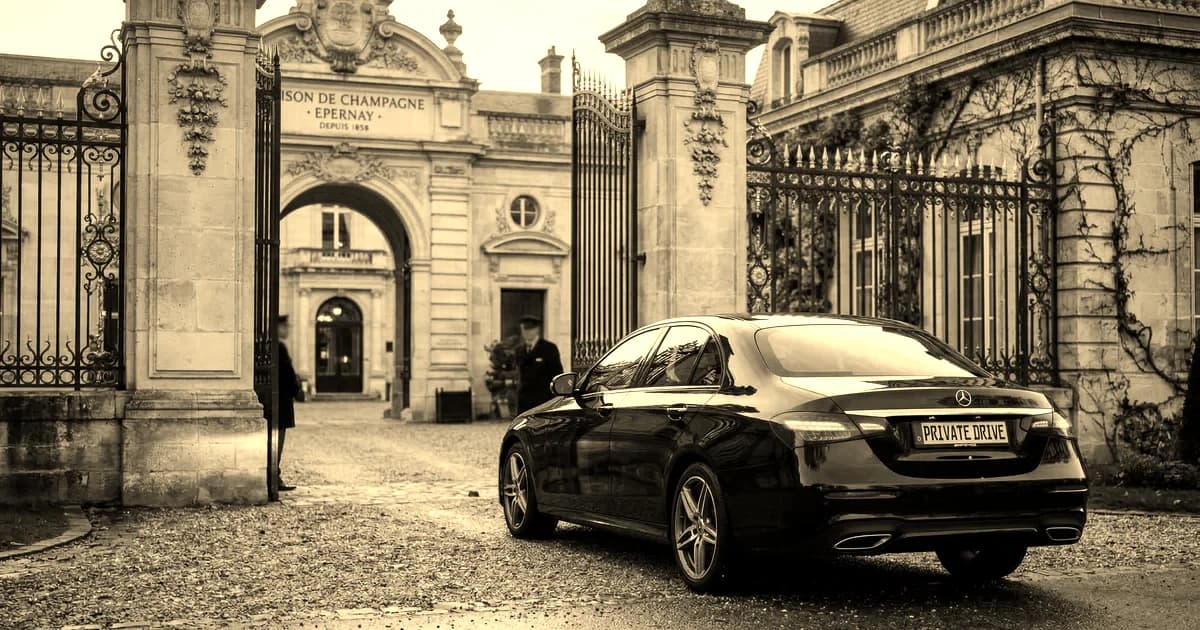 Champagne Route: Reims & Épernay by Private Driver