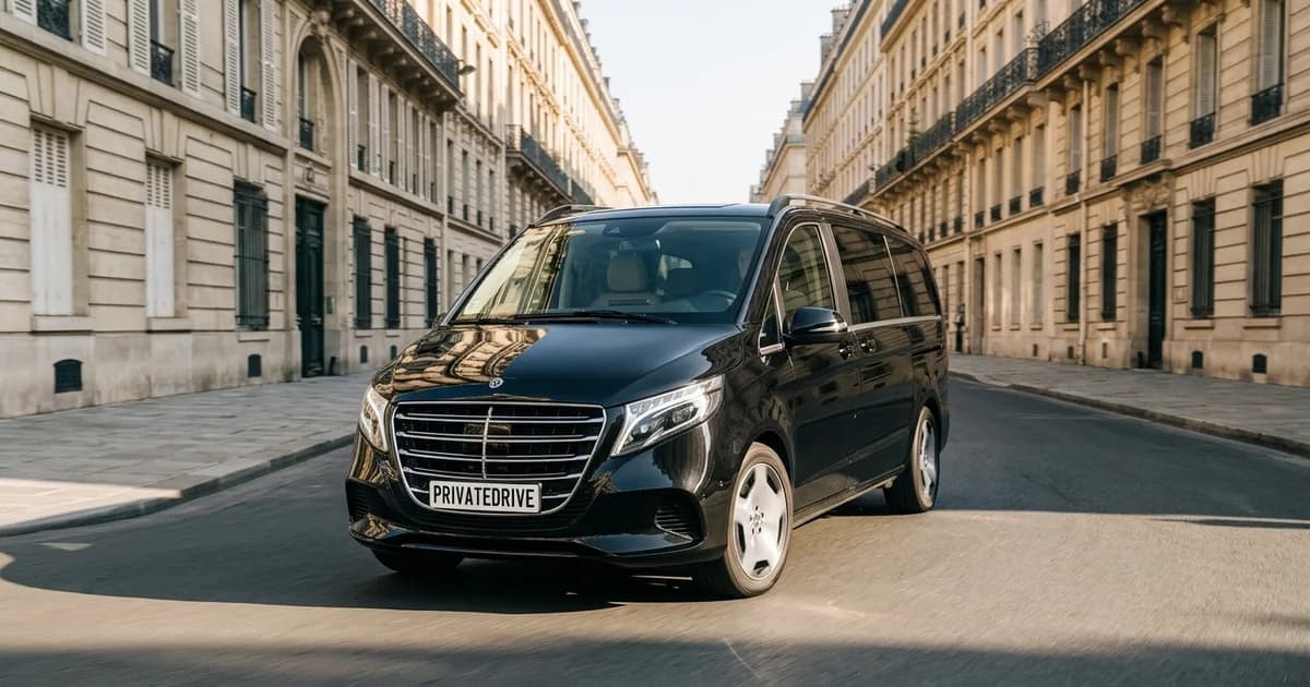 Paris en août 2026 : ce qui ferme, ce qui roule
